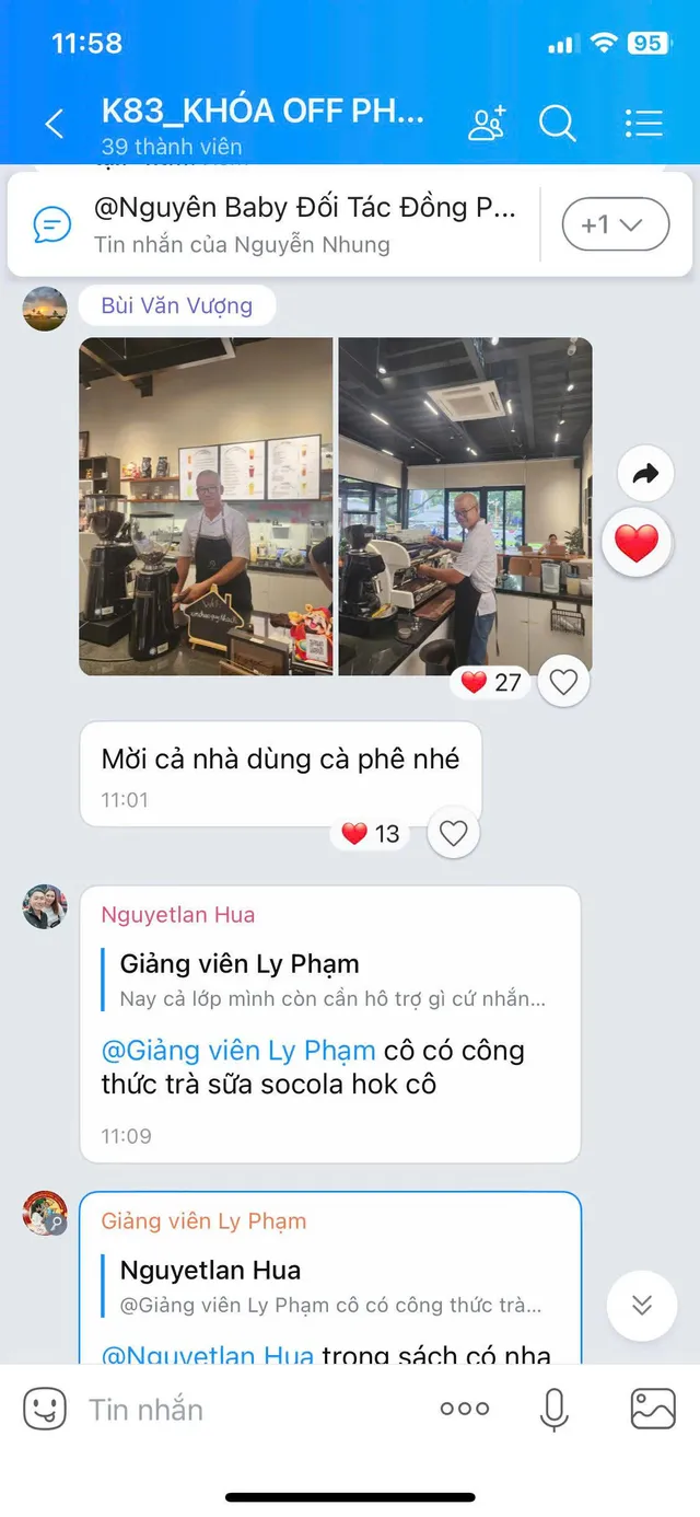 Tin nhắn nhóm lớp: học viên gửi ảnh quán cà phê mới mở có khách ngồi, giảng viên Ly Phạm trả lời